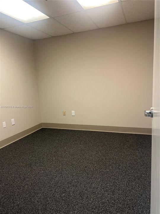 For Rent: $1,550 (0 beds, 0 baths, 0 Square Feet)