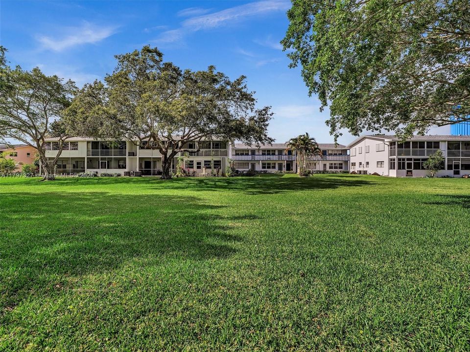 Vendido Recientemente: $89,999 (1 camas, 1 baños, 700 Pies cuadrados)