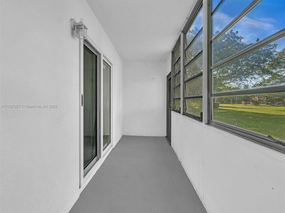 Vendido Recientemente: $89,999 (1 camas, 1 baños, 700 Pies cuadrados)