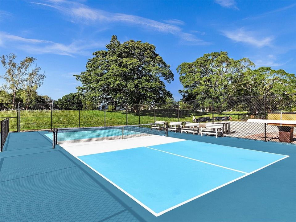 Vendido Recientemente: $89,999 (1 camas, 1 baños, 700 Pies cuadrados)