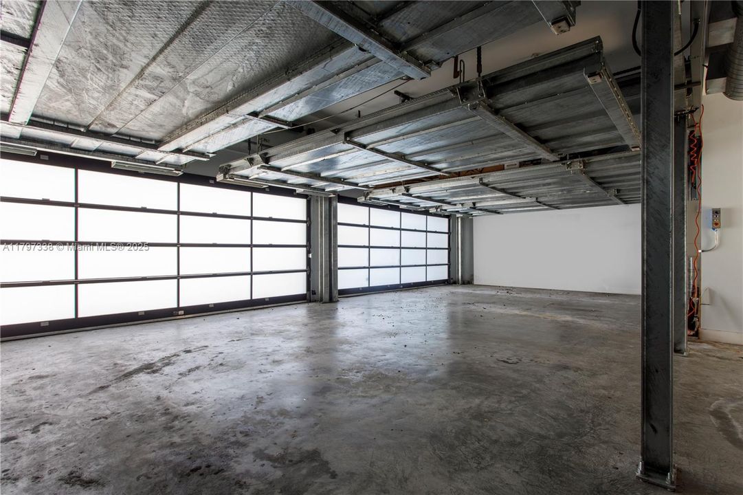 8 car garage with A/C