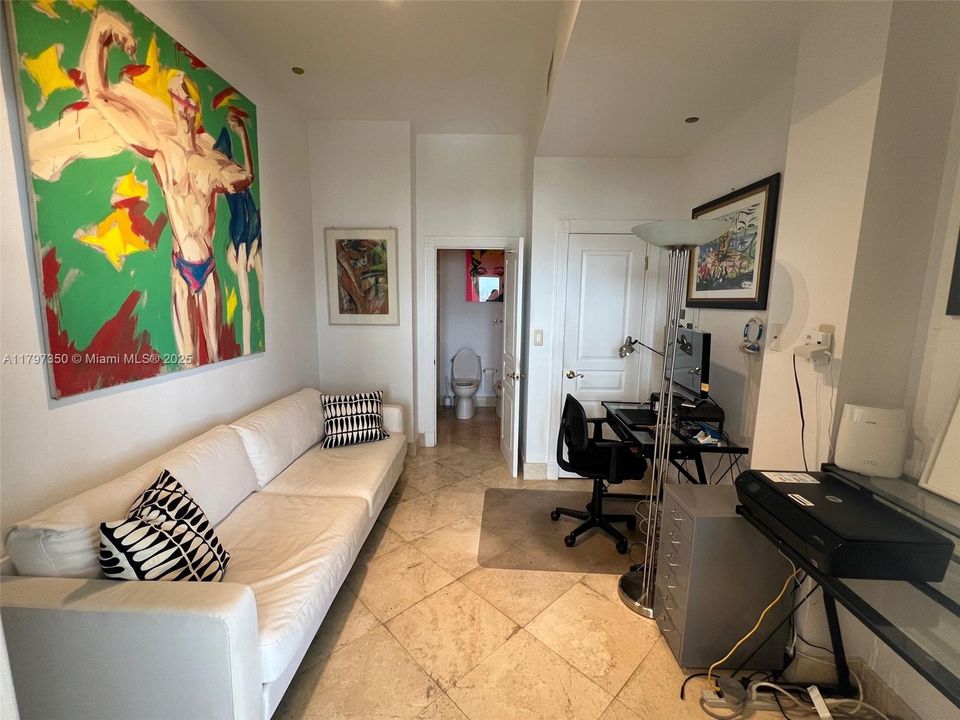 Home Office / Bedroom