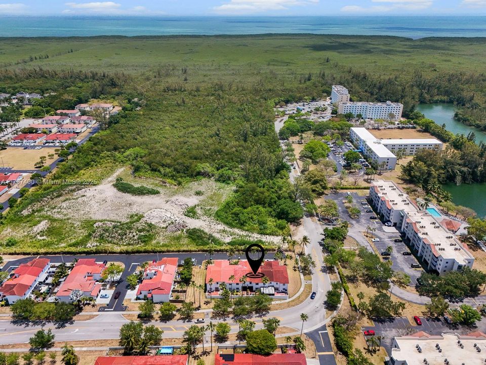 Recently Sold: $415,000 (3 beds, 2 baths, 1731 Square Feet)