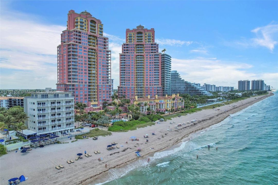 Recently Sold: $4,500,000 (5 beds, 6 baths, 5265 Square Feet)