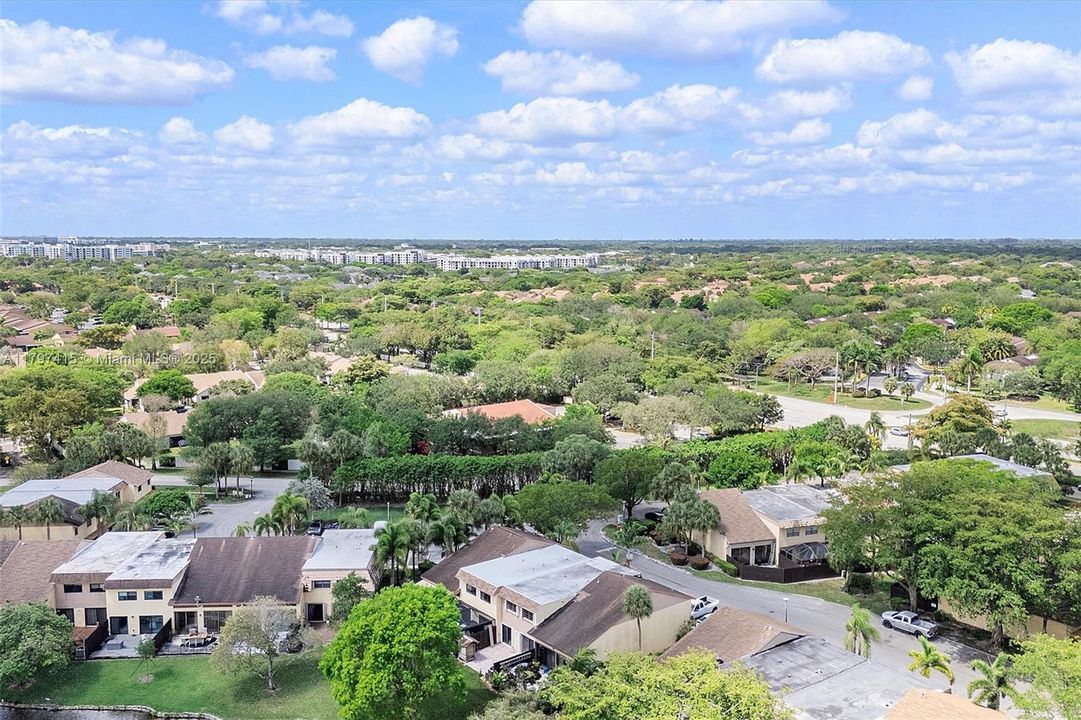 Recently Sold: $449,000 (3 beds, 2 baths, 1912 Square Feet)