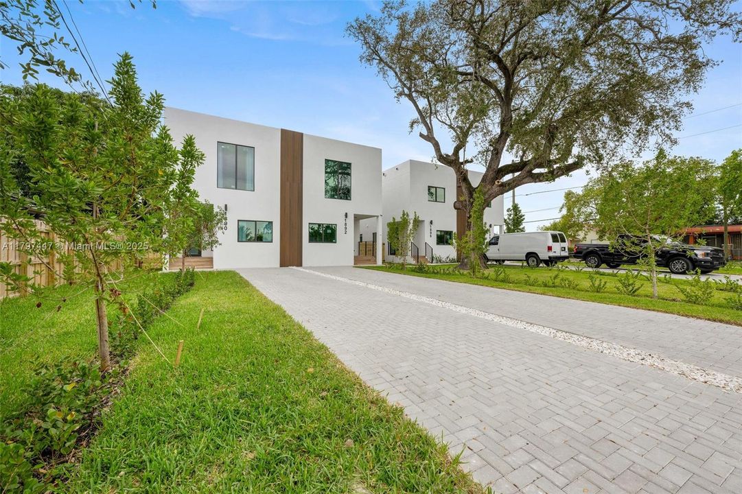 Vendido Recientemente: $1,395,000 (0 camas, 0 baños, 4642 Pies cuadrados)