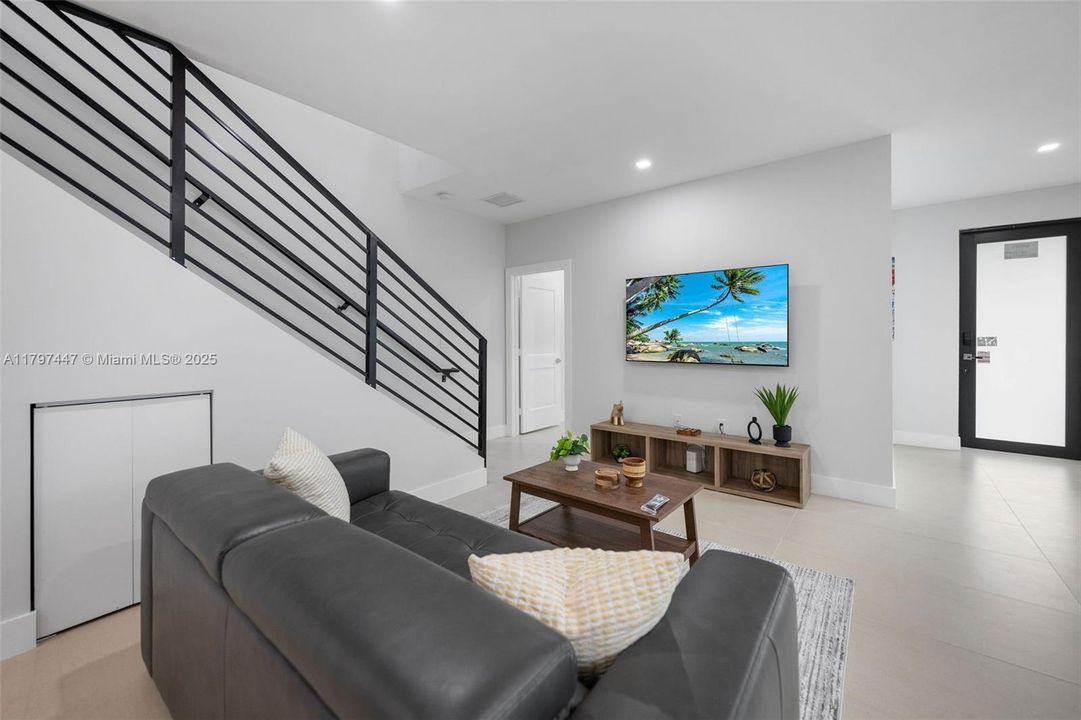 Vendido Recientemente: $1,395,000 (0 camas, 0 baños, 4642 Pies cuadrados)