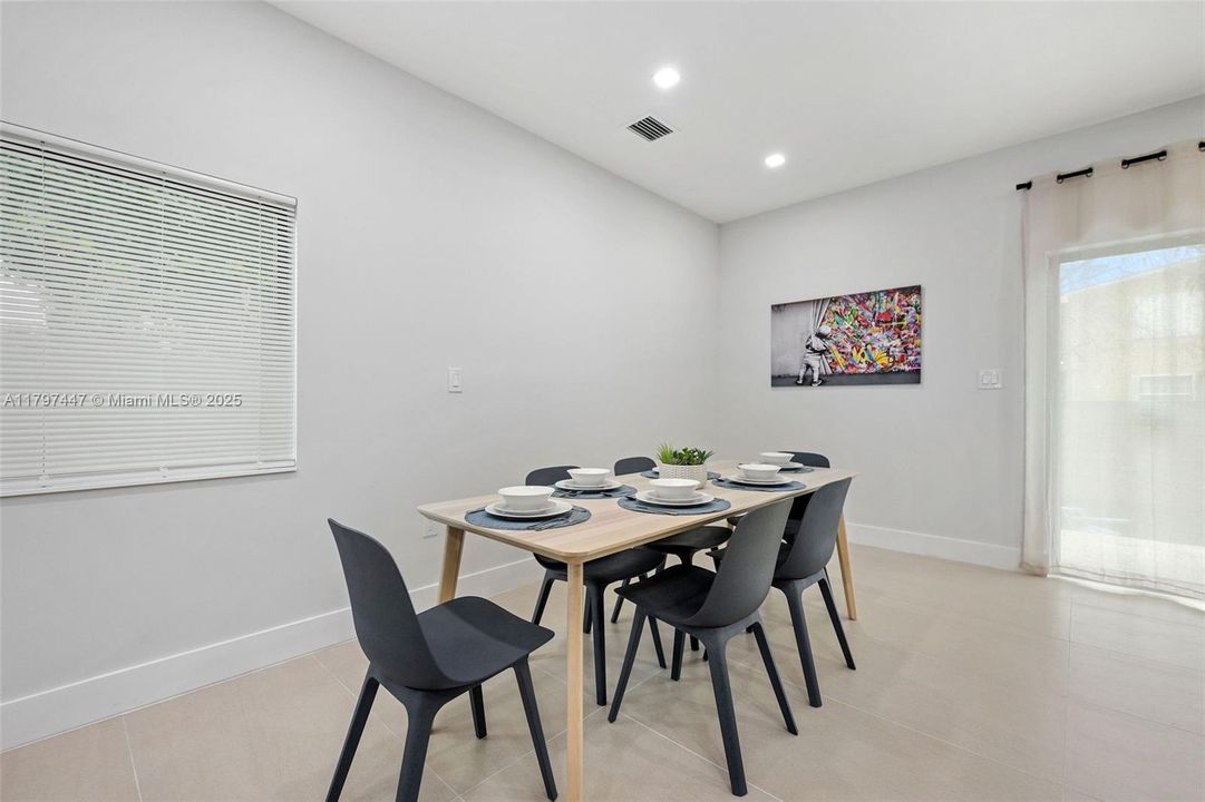 Vendido Recientemente: $1,395,000 (0 camas, 0 baños, 4642 Pies cuadrados)