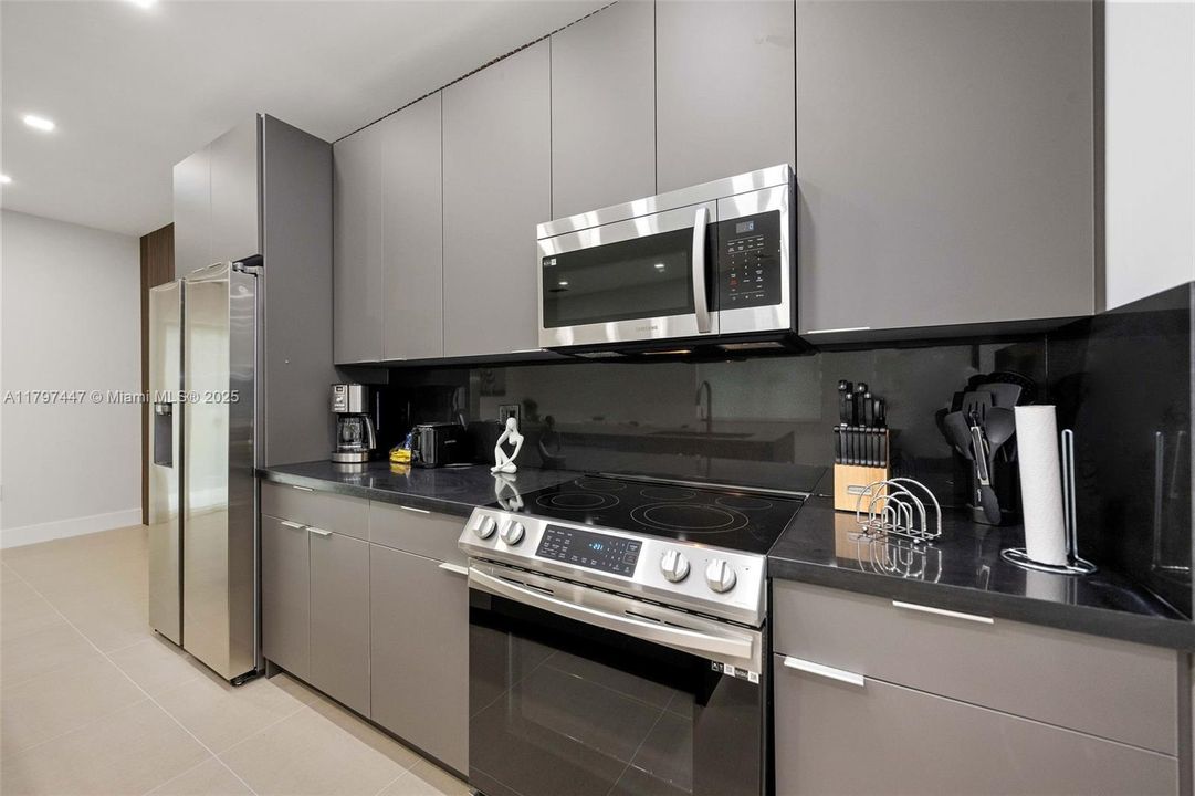 Vendido Recientemente: $1,395,000 (0 camas, 0 baños, 4642 Pies cuadrados)