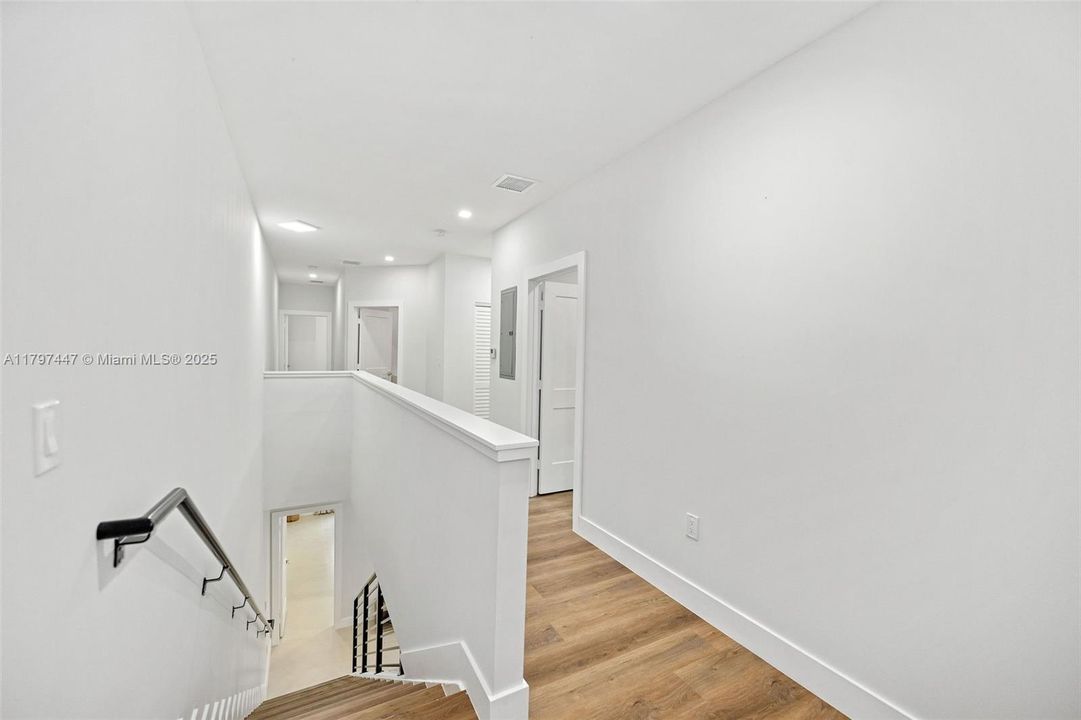 Vendido Recientemente: $1,395,000 (0 camas, 0 baños, 4642 Pies cuadrados)