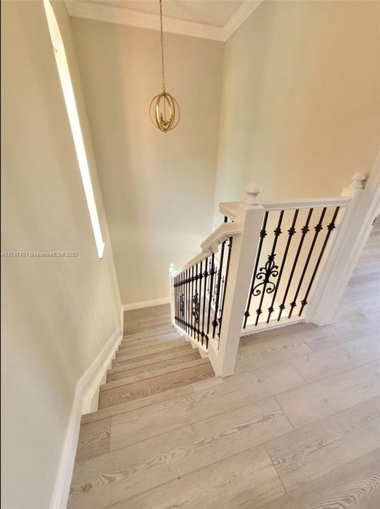 For Sale: $485,000 (3 beds, 2 baths, 1450 Square Feet)