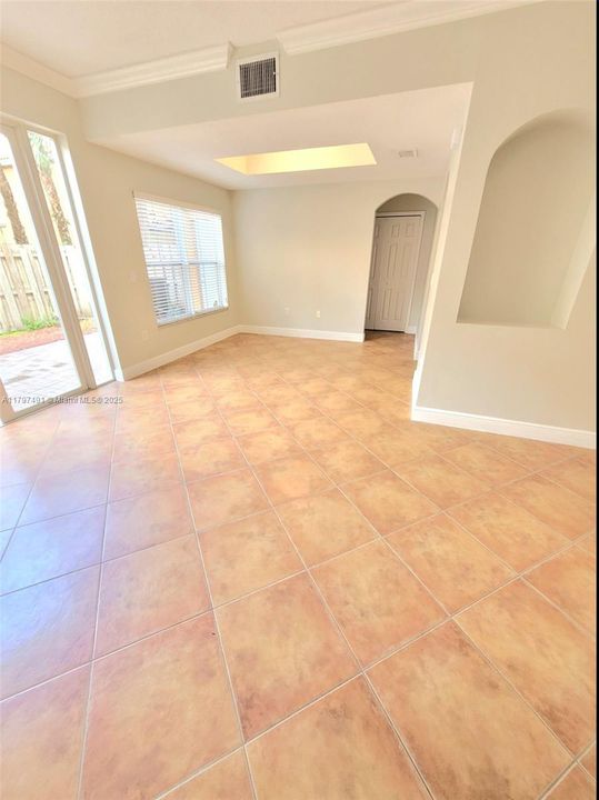 For Sale: $485,000 (3 beds, 2 baths, 1450 Square Feet)