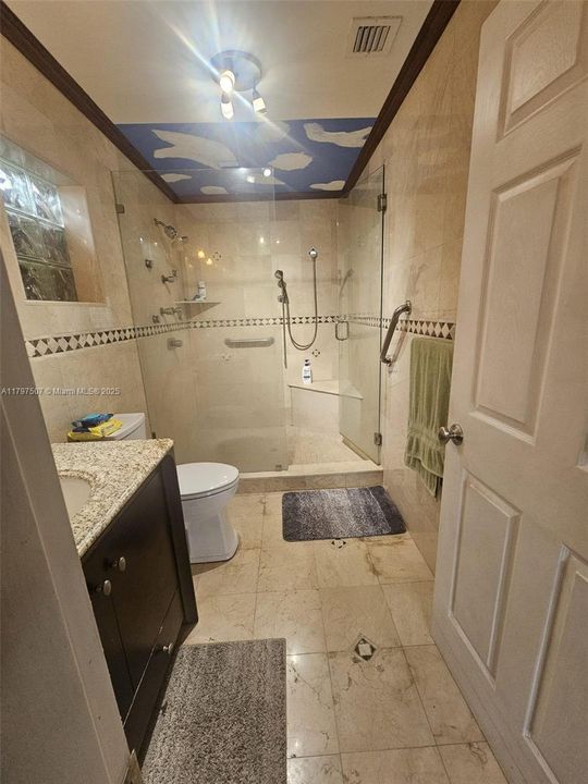 Recently Sold: $735,000 (3 beds, 1 baths, 1919 Square Feet)