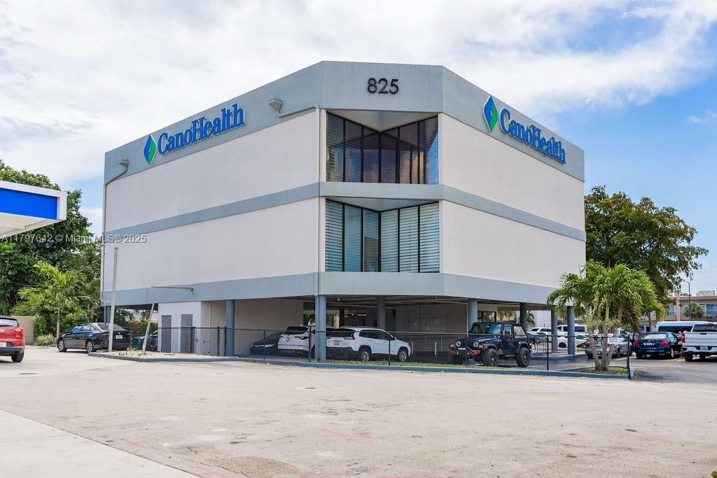 Recently Sold: $6,750,000 (0 beds, 0 baths, 0 Square Feet)