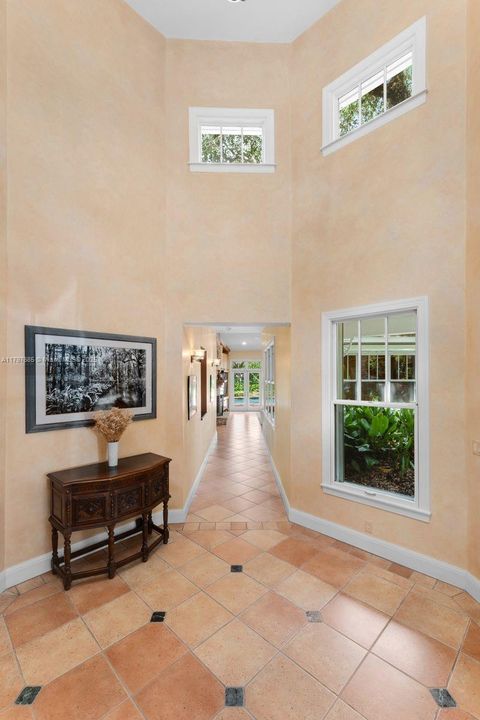 Active With Contract: $7,750,000 (5 beds, 4 baths, 4535 Square Feet)