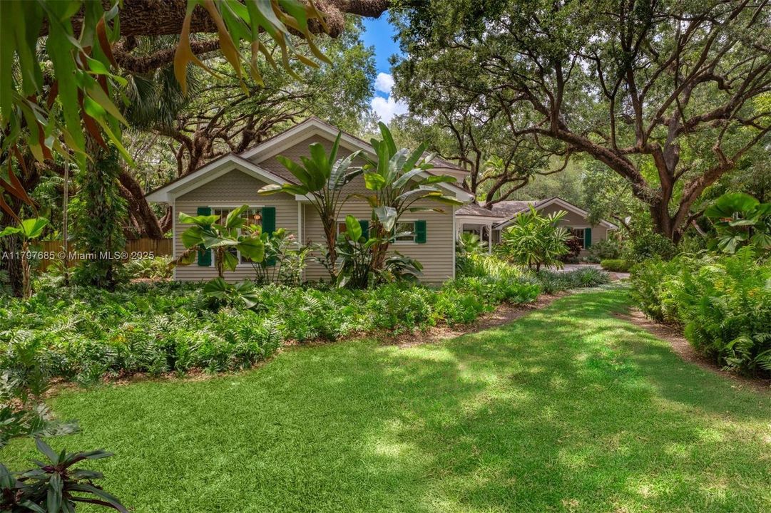 Full lawn & garden sprinkler system on well, udated June 2025