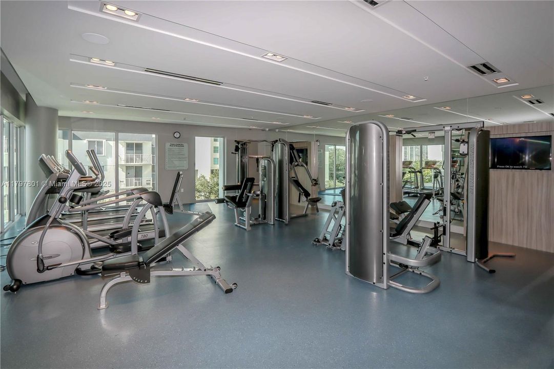 Recently Sold: $850,000 (2 beds, 3 baths, 1263 Square Feet)