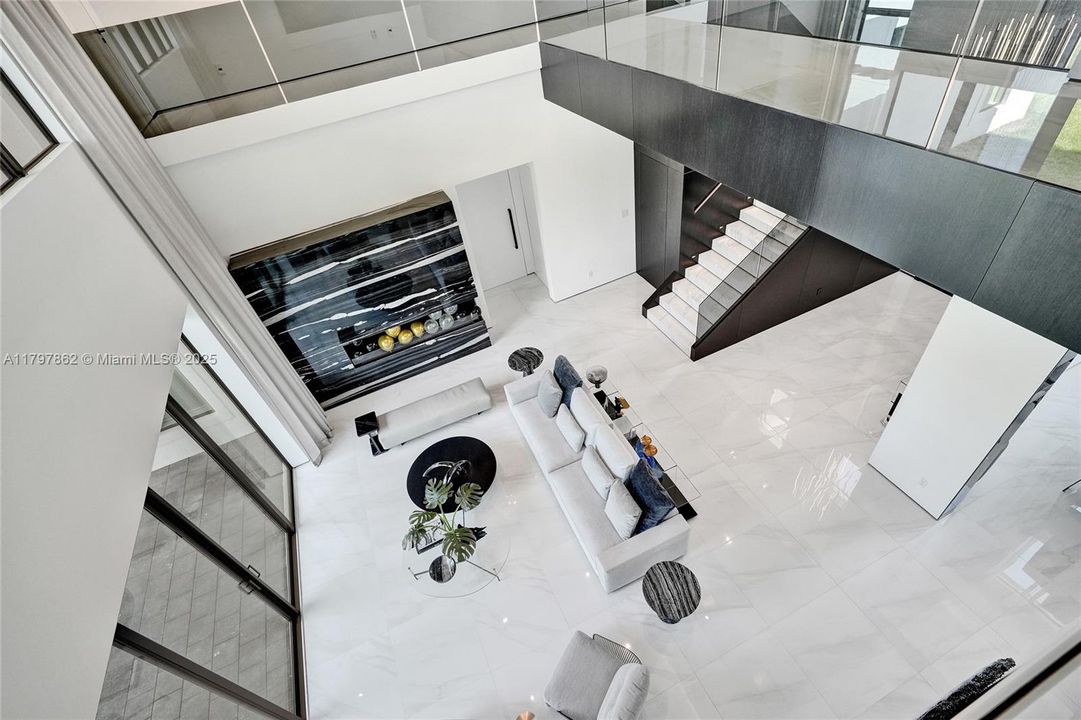 En Venta: $5,500,000 (6 camas, 7 baños, 8120 Pies cuadrados)