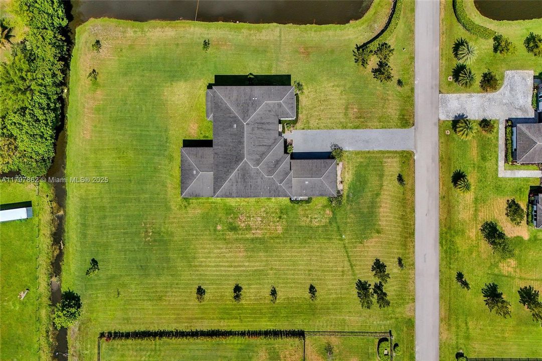 En Venta: $5,500,000 (6 camas, 7 baños, 8120 Pies cuadrados)