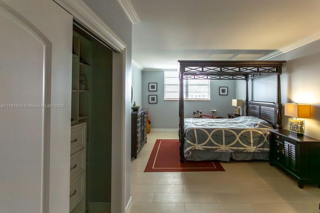 На продажу: $699,000 (2 спален, 2 ванн, 1505 Квадратных фут)