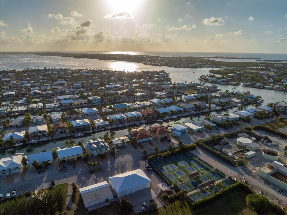 Vendido Recientemente: $1,249,000 (0 camas, 0 baños, 1830 Pies cuadrados)