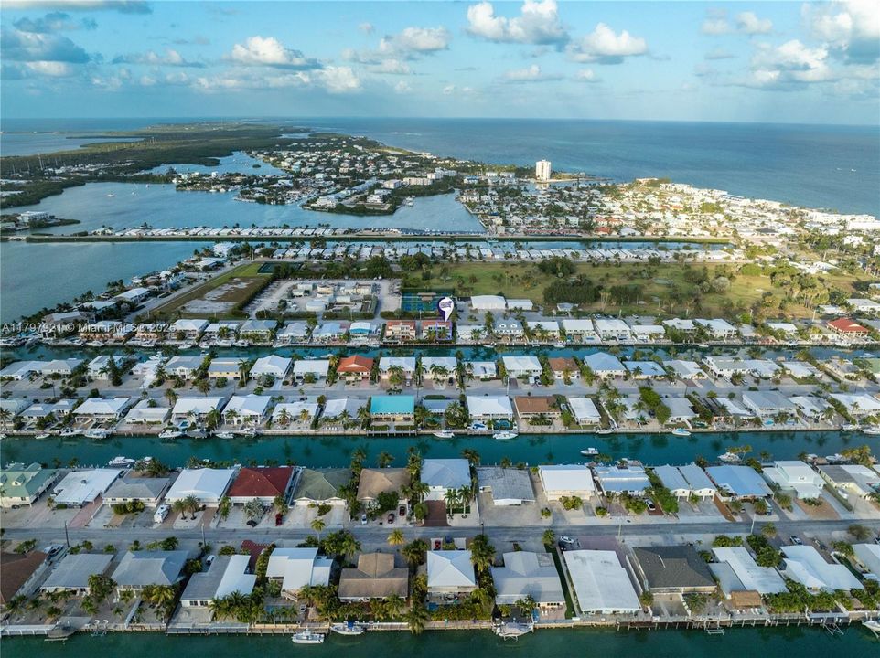 Vendido Recientemente: $1,249,000 (0 camas, 0 baños, 1830 Pies cuadrados)