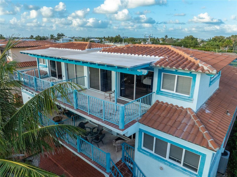 Vendido Recientemente: $1,249,000 (0 camas, 0 baños, 1830 Pies cuadrados)