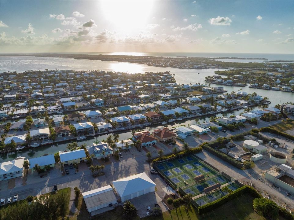 Vendido Recientemente: $1,249,000 (0 camas, 0 baños, 1830 Pies cuadrados)