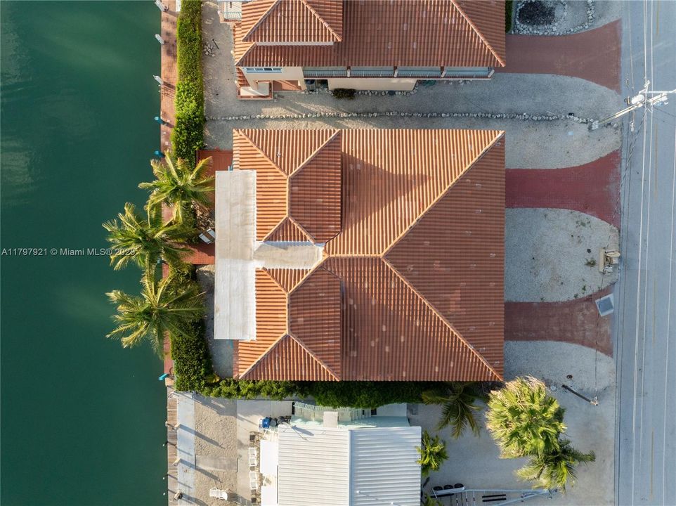 Vendido Recientemente: $1,249,000 (0 camas, 0 baños, 1830 Pies cuadrados)