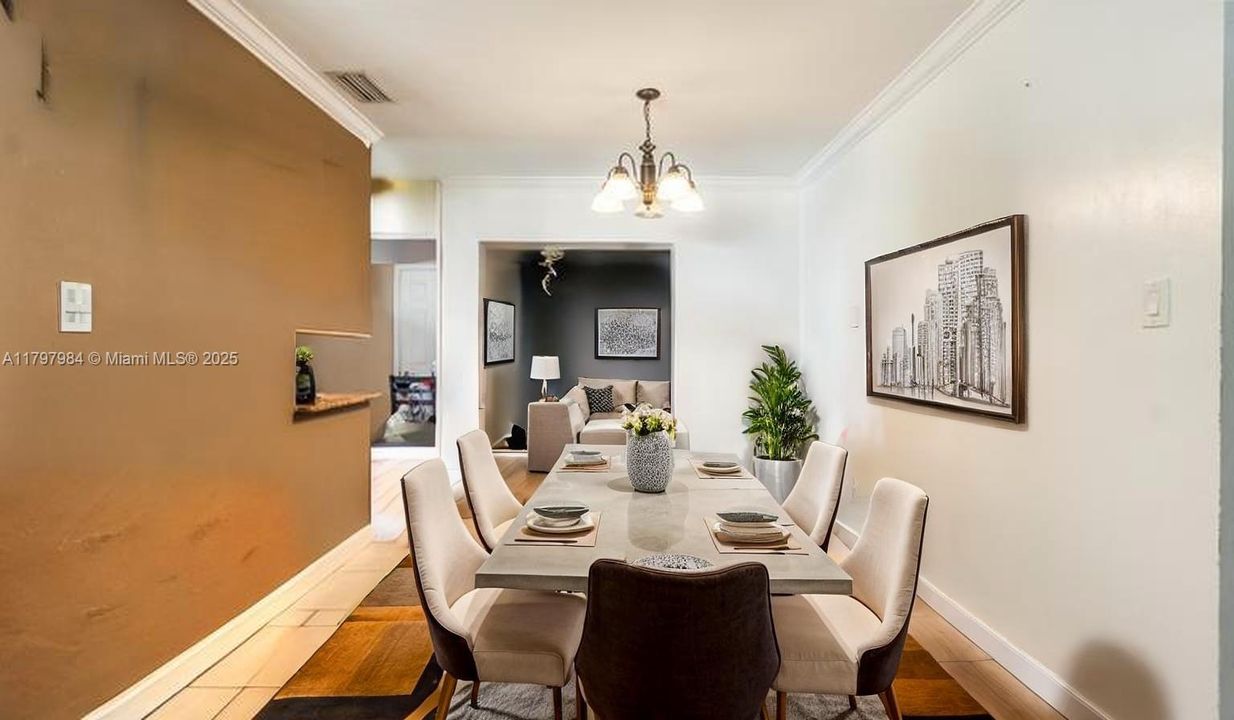 Недавно продано: $550,000 (3 спален, 3 ванн, 1700 Квадратных фут)