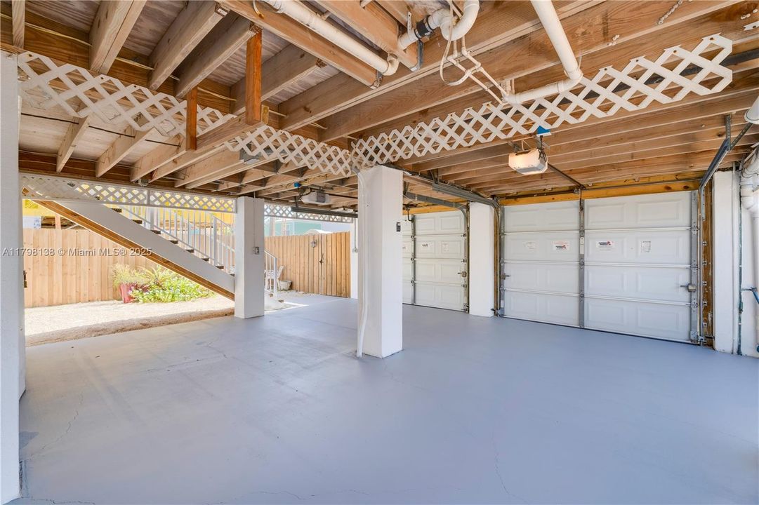 Недавно продано: $1,145,000 (3 спален, 2 ванн, 1056 Квадратных фут)