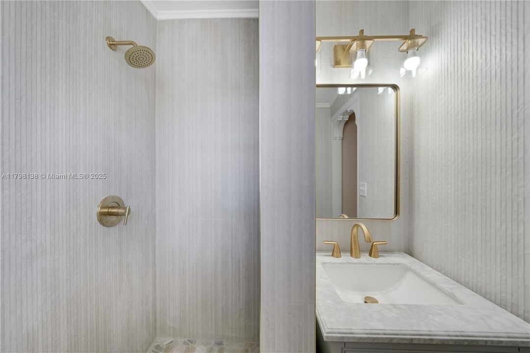 Недавно продано: $1,145,000 (3 спален, 2 ванн, 1056 Квадратных фут)