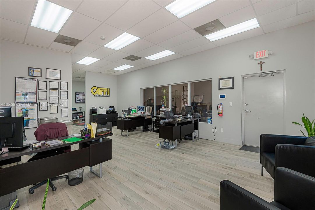 待售: $6,300,000 (0 贝兹, 0 浴室, 0 平方英尺)