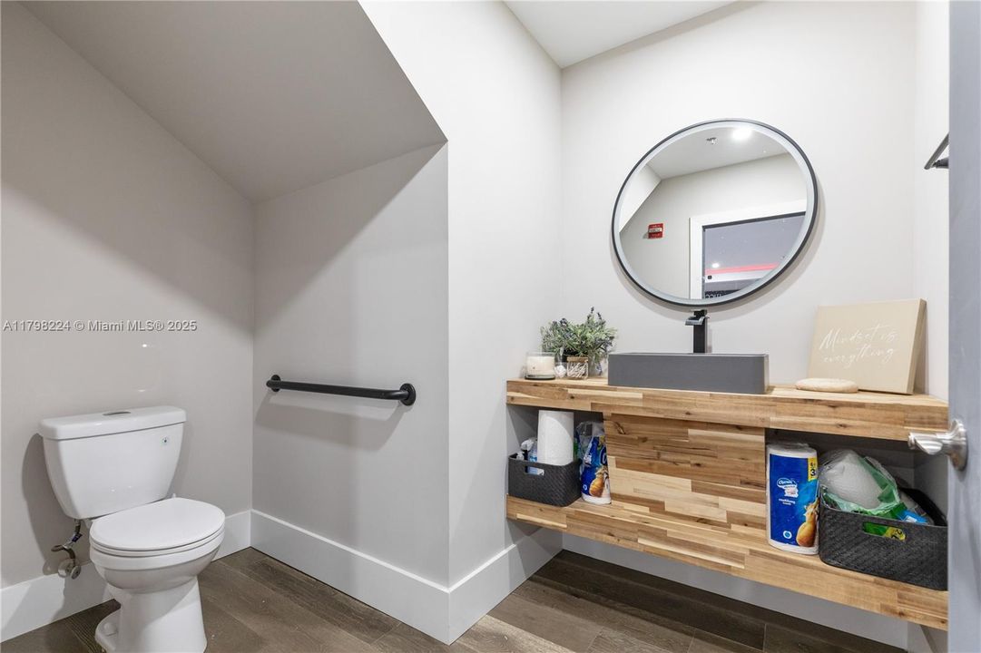 For Sale: $3,200,000 (0 beds, 0 baths, 0 Square Feet)