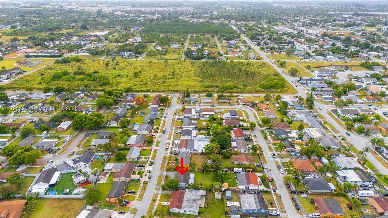 Vendido Recientemente: $429,000 (2 camas, 2 baños, 1080 Pies cuadrados)