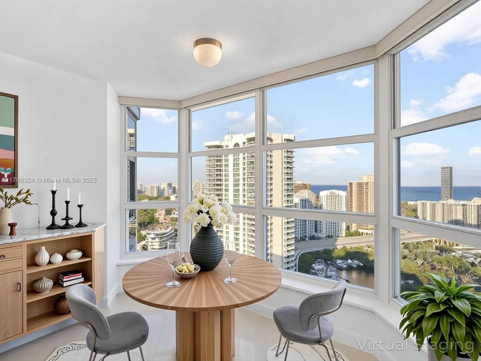 待售: $689,000 (2 贝兹, 2 浴室, 1447 平方英尺)