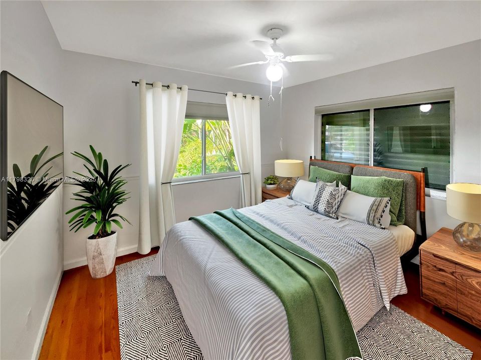 Recently Rented: $4,500 (3 beds, 2 baths, 1384 Square Feet)