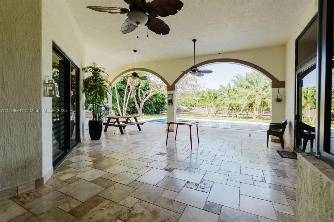 Recently Rented: $6,700 (5 beds, 3 baths, 3377 Square Feet)