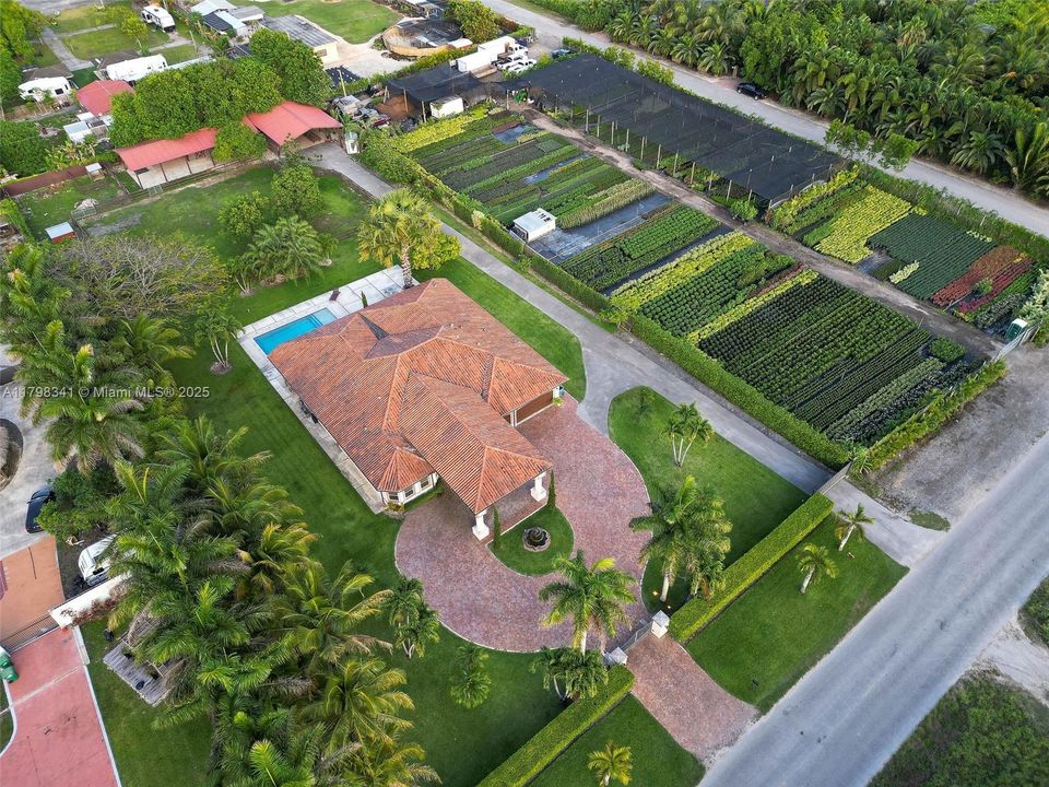 Recently Rented: $6,700 (5 beds, 3 baths, 3377 Square Feet)