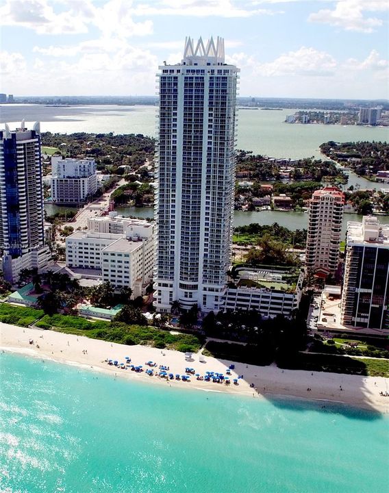 На продажу: $1,950,000 (2 спален, 2 ванн, 1392 Квадратных фут)