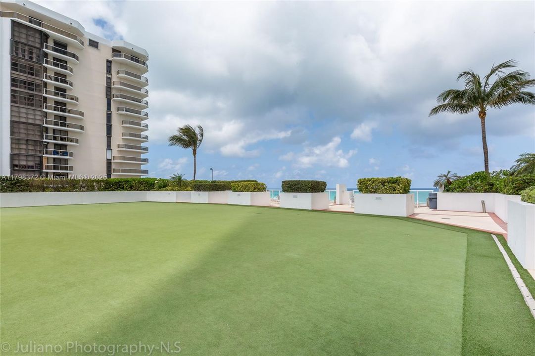 На продажу: $1,950,000 (2 спален, 2 ванн, 1392 Квадратных фут)