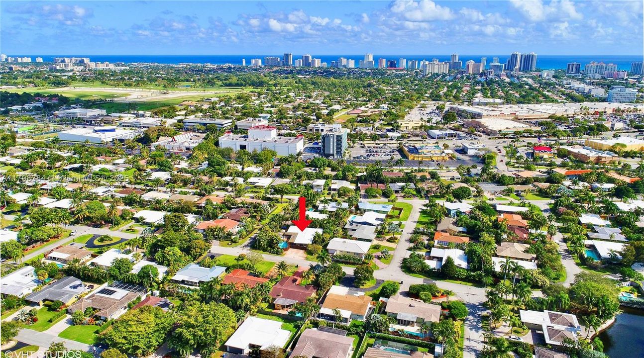 En Renta: $11,000 (4 camas, 3 baños, 2101 Pies cuadrados)