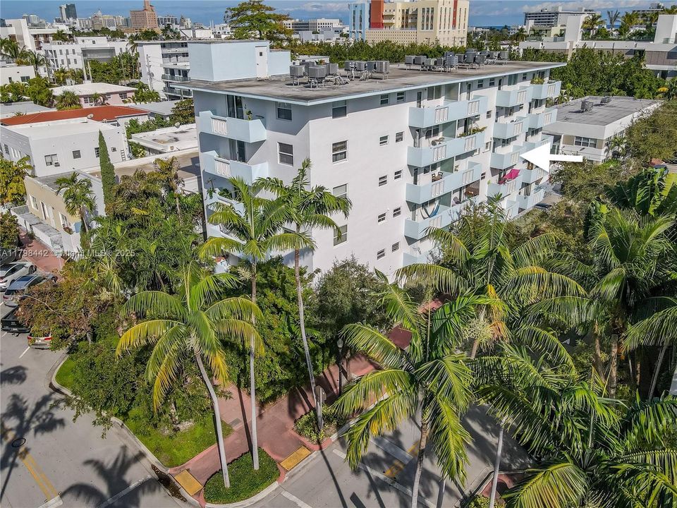 Recently Sold: $349,900 (1 beds, 1 baths, 630 Square Feet)