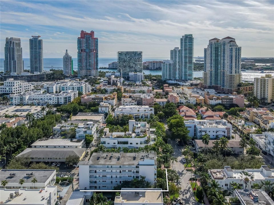 Recently Sold: $349,900 (1 beds, 1 baths, 630 Square Feet)