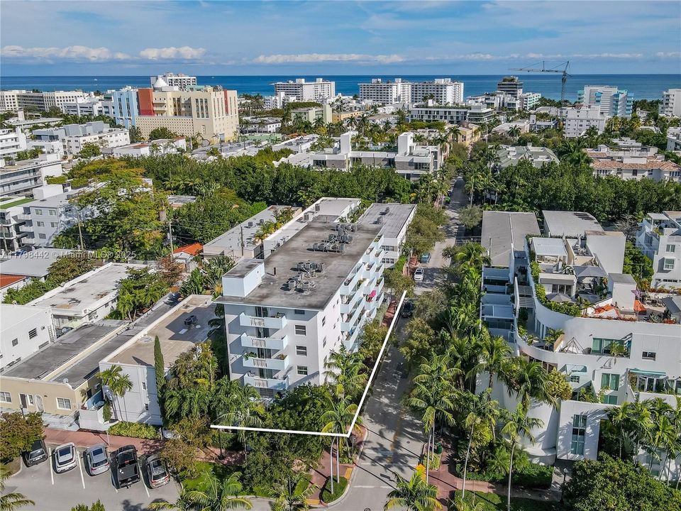 Recently Sold: $349,900 (1 beds, 1 baths, 630 Square Feet)