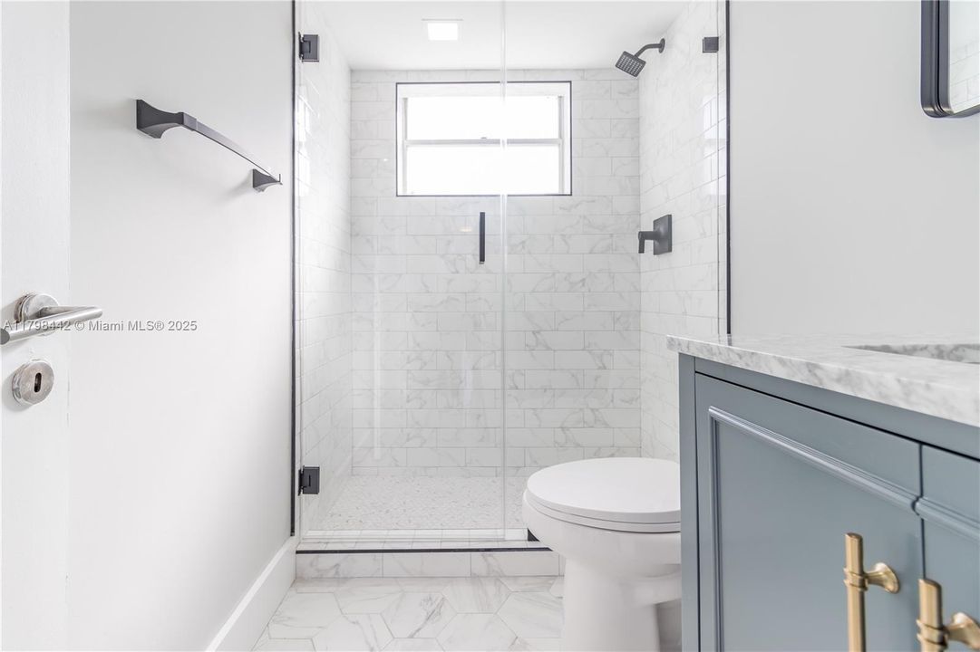 Recently Sold: $349,900 (1 beds, 1 baths, 630 Square Feet)