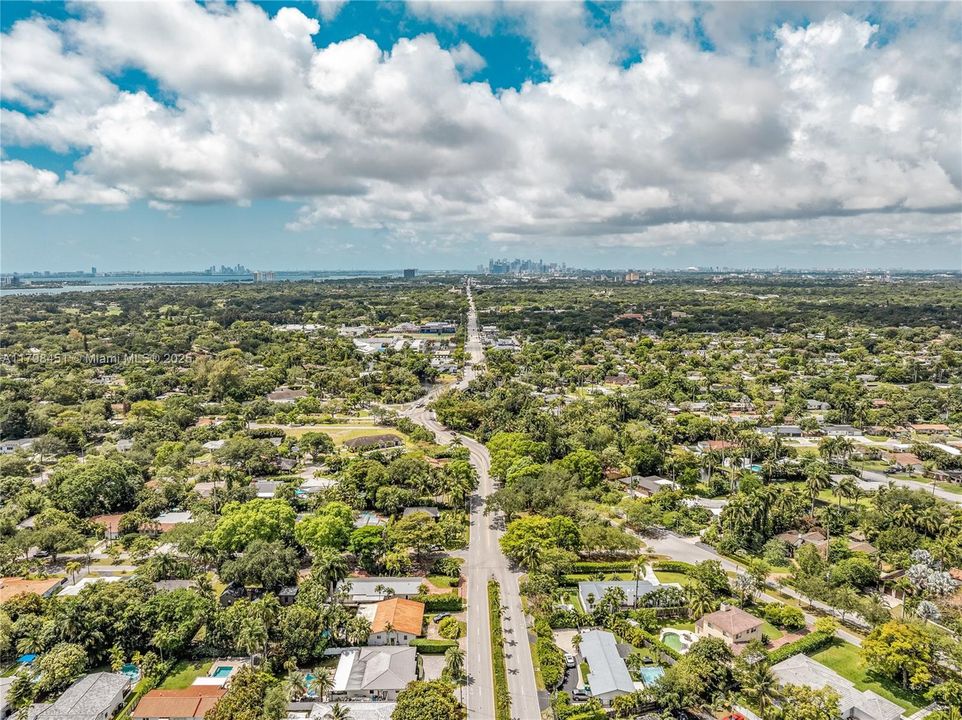 For Sale: $1,075,000 (3 beds, 2 baths, 1804 Square Feet)