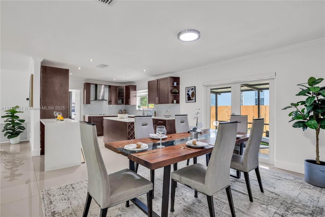 For Sale: $1,075,000 (3 beds, 2 baths, 1804 Square Feet)