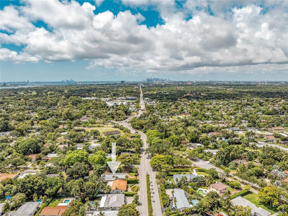 For Sale: $1,075,000 (3 beds, 2 baths, 1804 Square Feet)