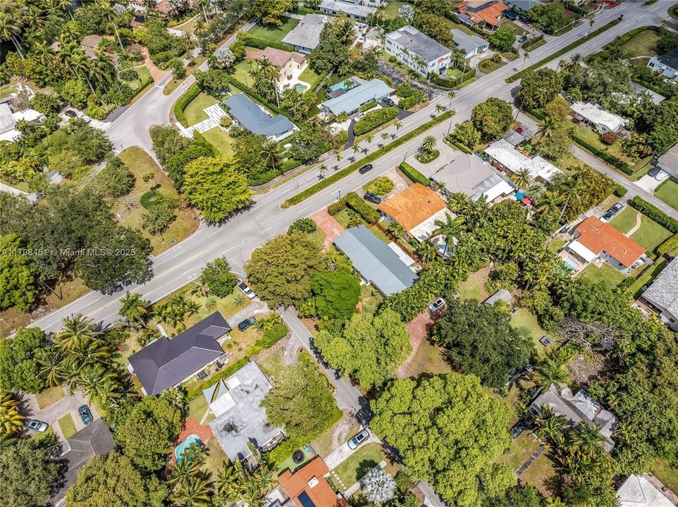 For Sale: $1,075,000 (3 beds, 2 baths, 1804 Square Feet)